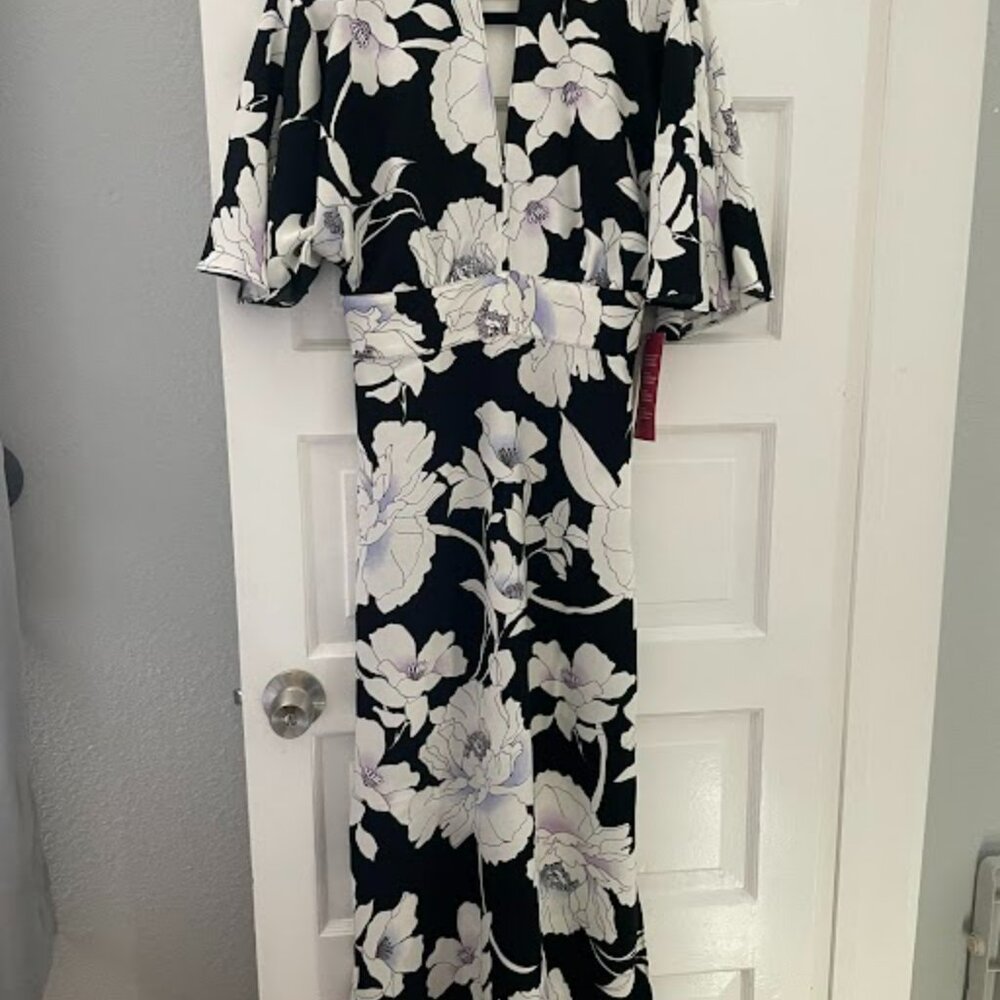 Truth & Fable Floral Keyhole Maxi Evening Dress With Side Slits - NWT